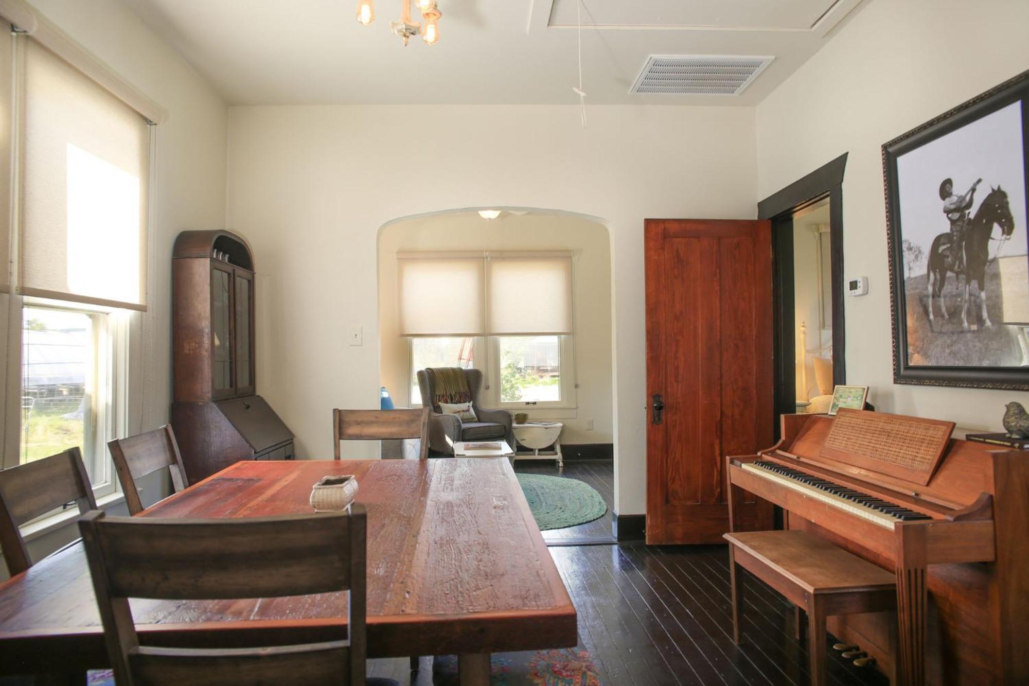 Montesino Ranch Lodging Villa Wimberley Exterior photo